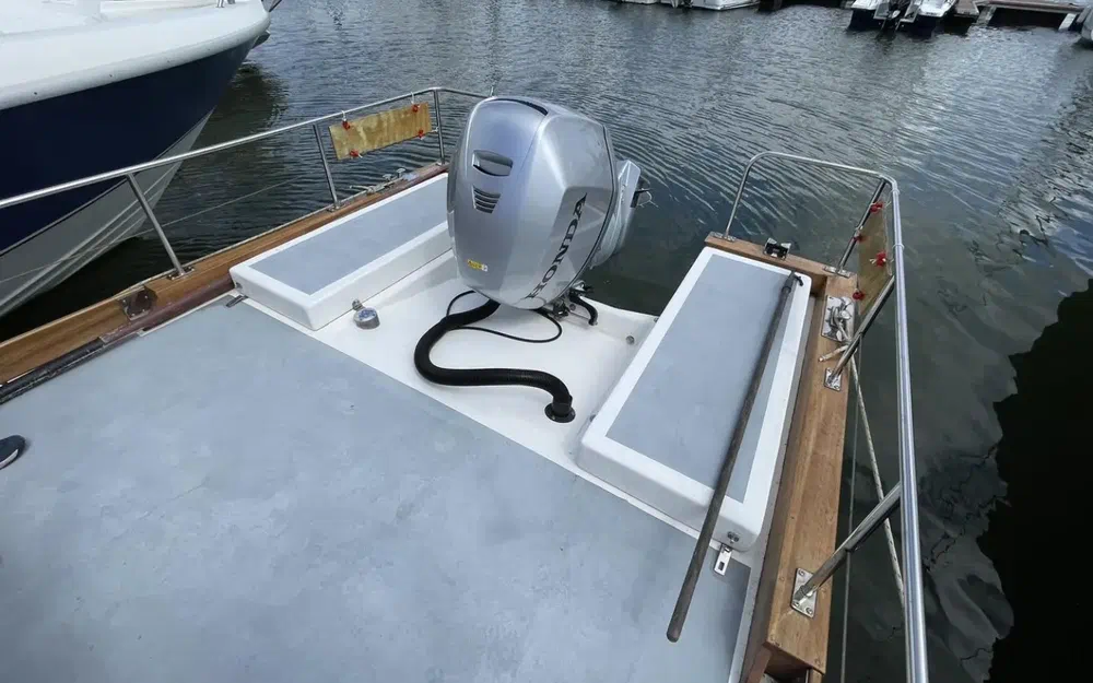 slider 16 Pinasse Debord Bac Chaland