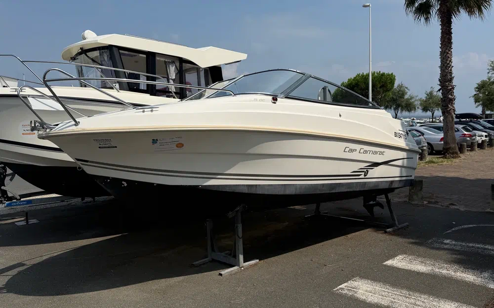 slider 0 Jeanneau Cap Camarat 5.5 DC