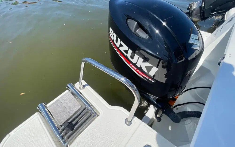 slider 12 Jeanneau Merry Fisher 695