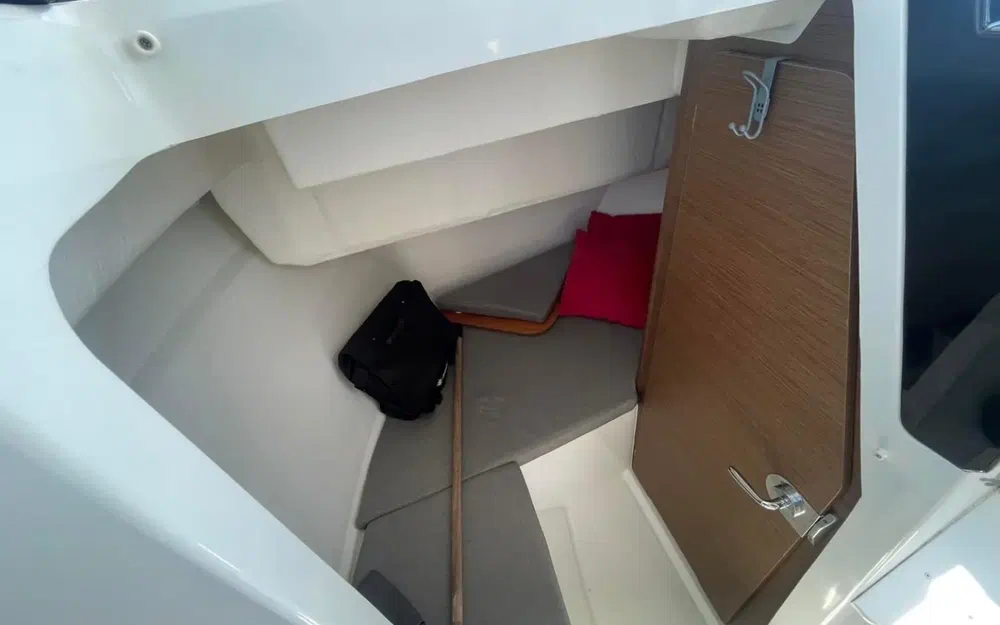 slider 23 Jeanneau Merry Fisher 695