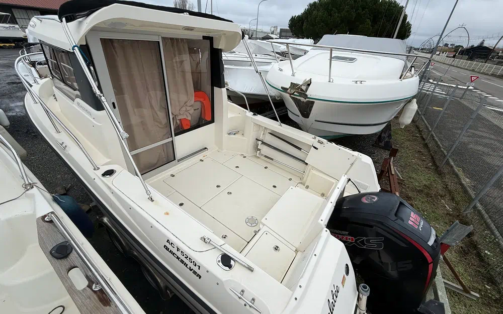 slider 11 Quicksilver 605 Timonier