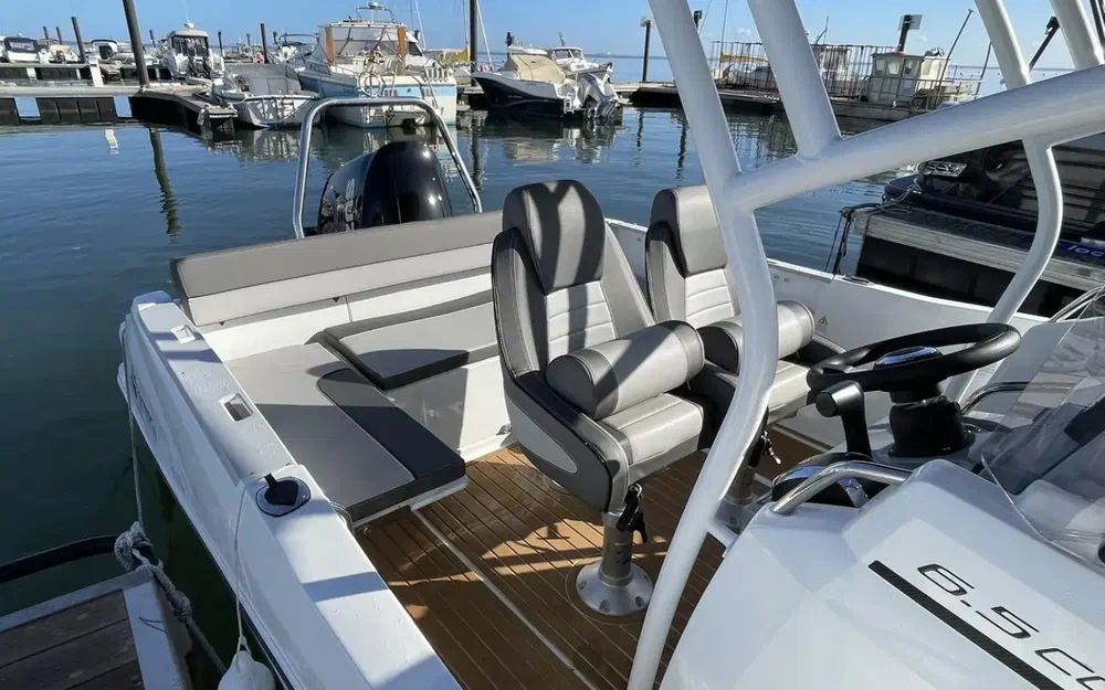 slider 6 Jeanneau Cap Camarat 6.5 CC