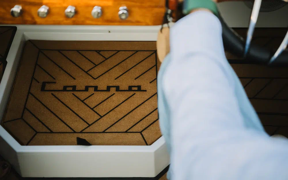 slider 12 Canna b-One