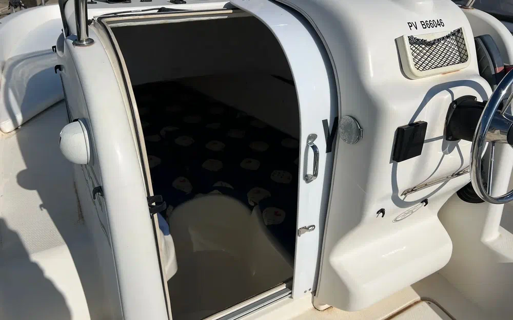 slider 30 Ultramar Winner 650