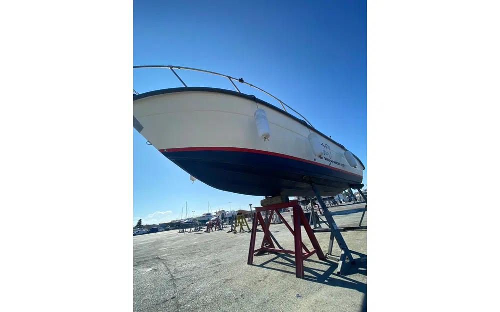 slider 39 Ultramar Winner 650