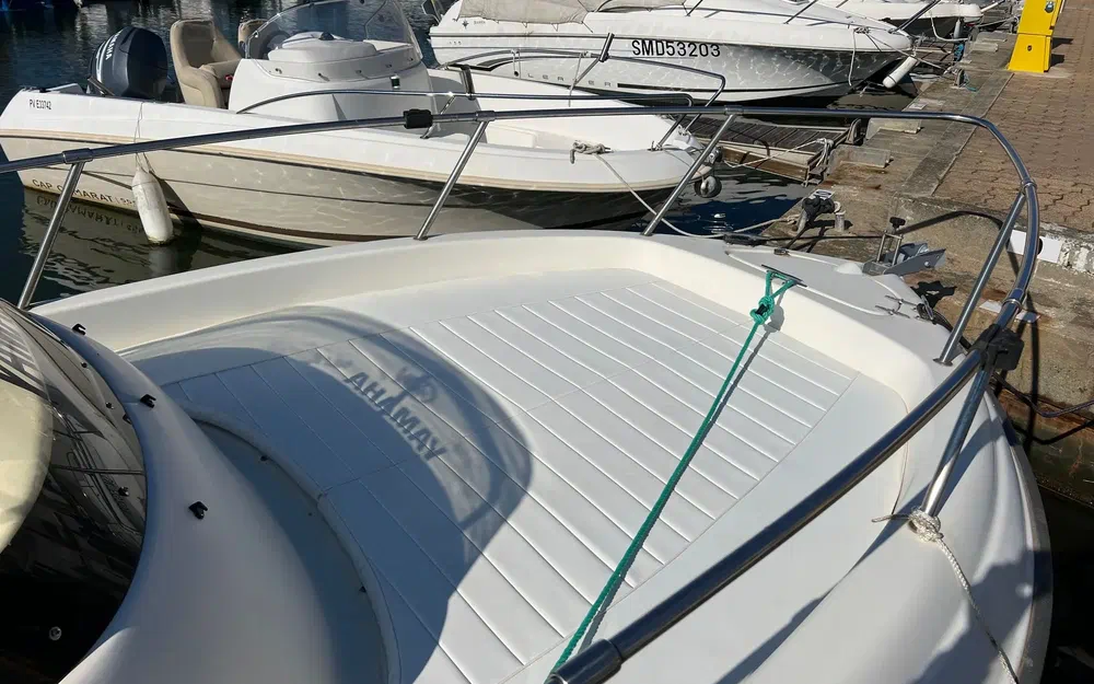 slider 6 Ultramar Winner 650