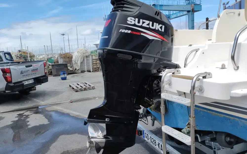 slider 0 SUZUKI DF150 arbre long 2011 (500 heures)