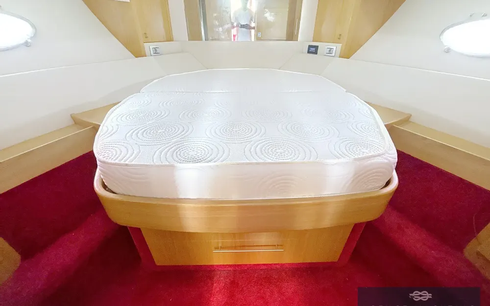 slider 11 Rodman Muse 44