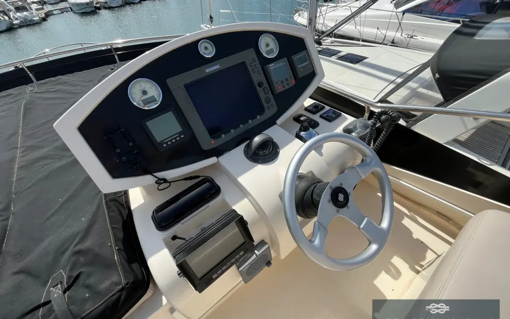 slider 23 Rodman Muse 44