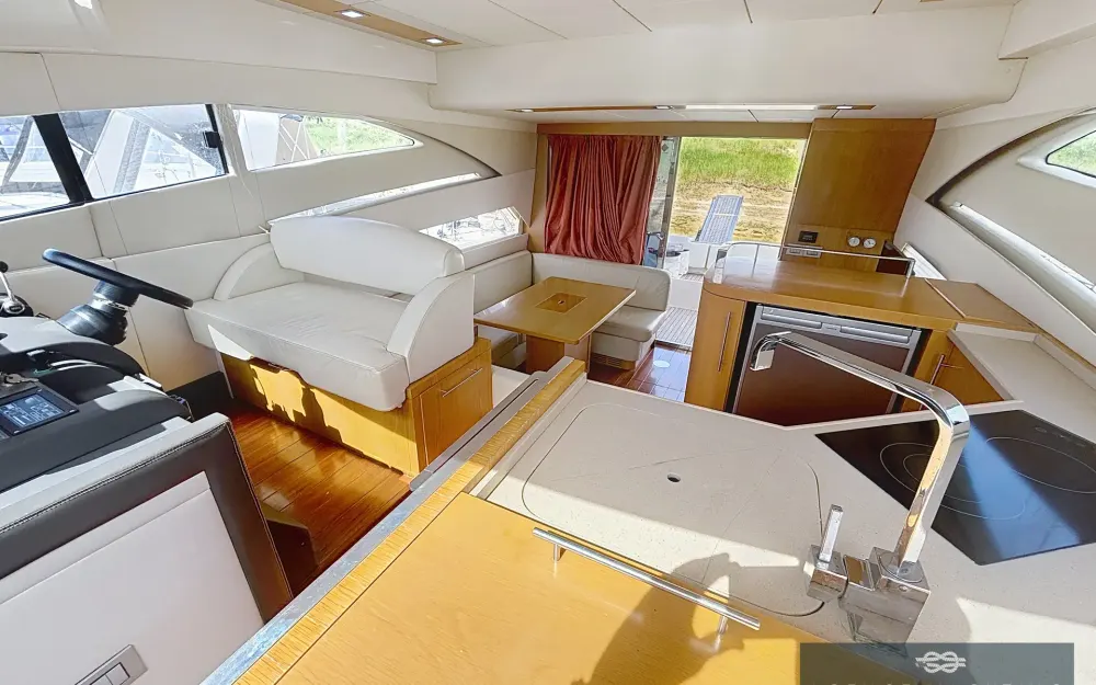 slider 2 Rodman Muse 44