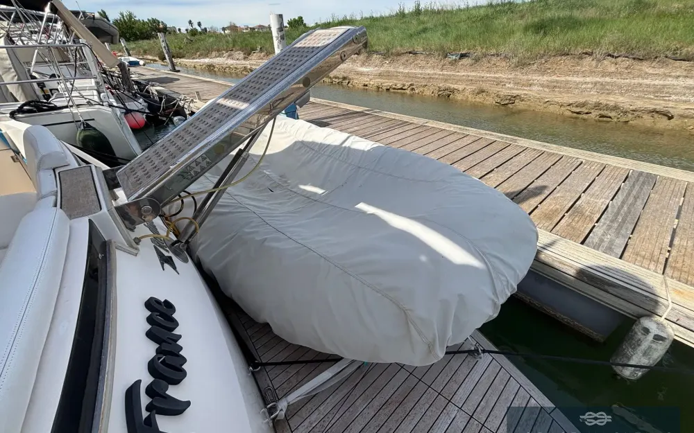 slider 31 Rodman Muse 44