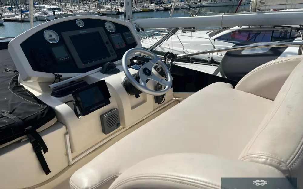 slider 38 Rodman Muse 44