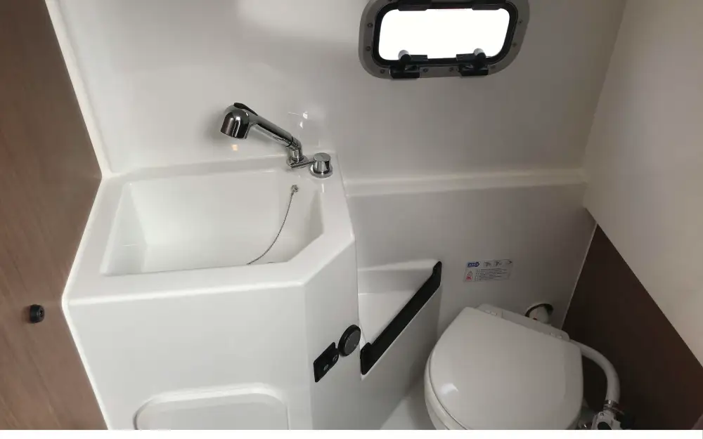 slider 6 Beneteau Flyer 9 Spacedeck