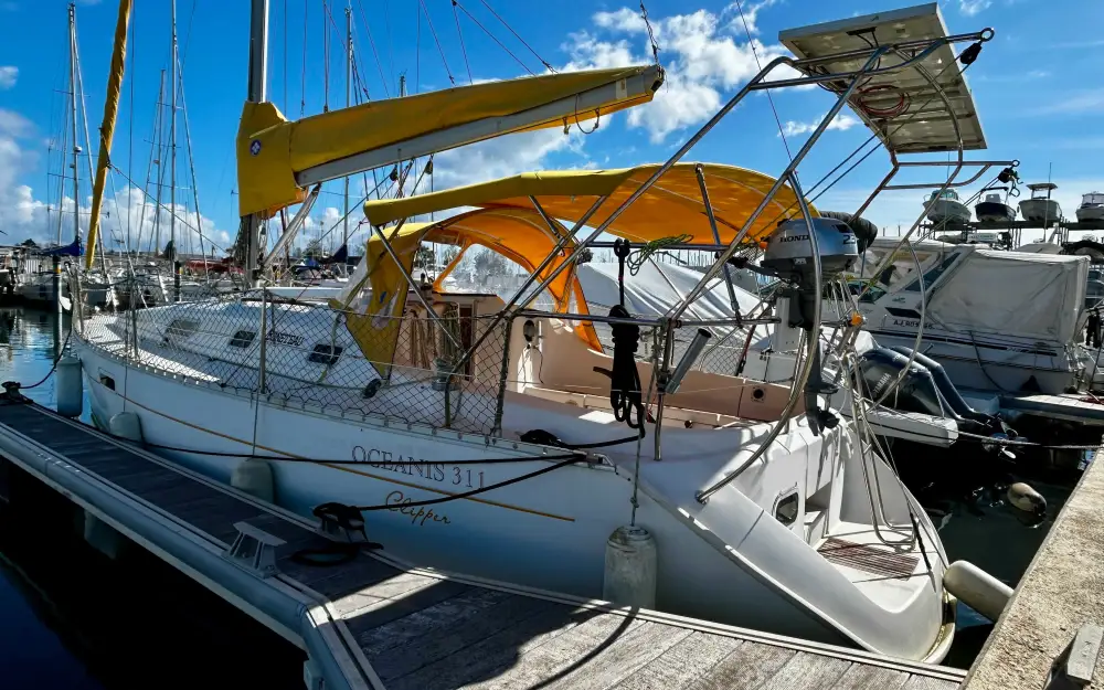 slider 1 Beneteau Oceanis 311 Clipper