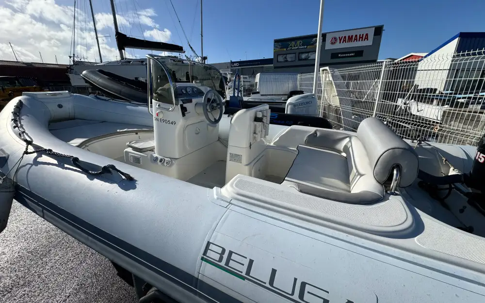 slider 12 Lomac Beluga 18