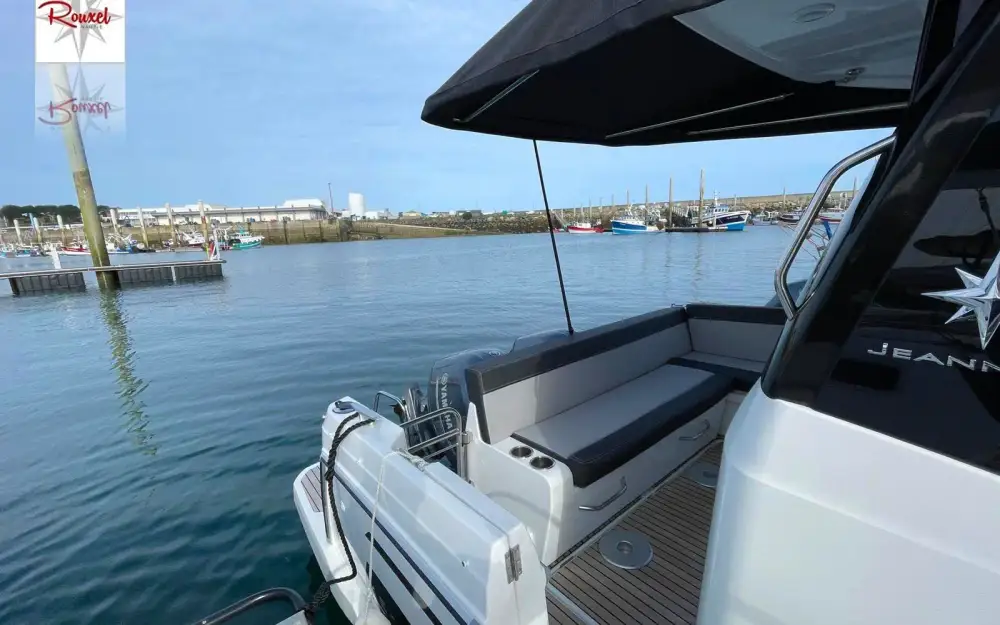 slider 1 Jeanneau Merry Fisher 895 Offshore