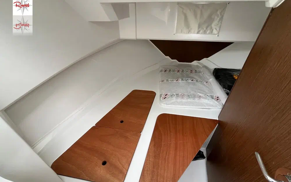 slider 4 Jeanneau Merry Fisher 795