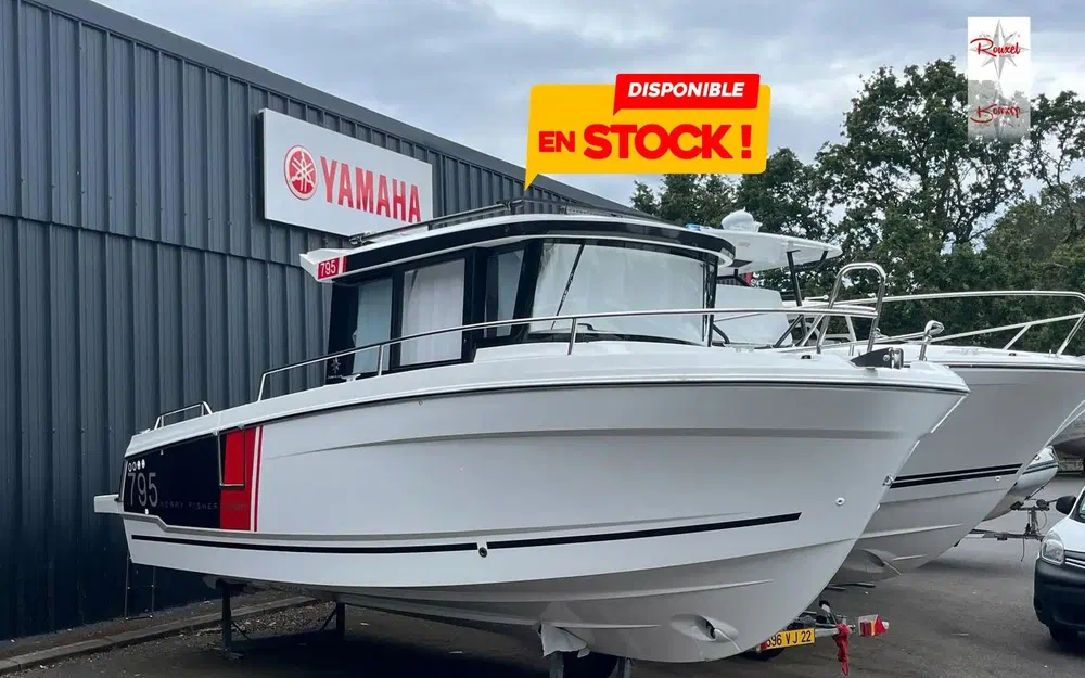 slider 0 Jeanneau Merry Fisher 795