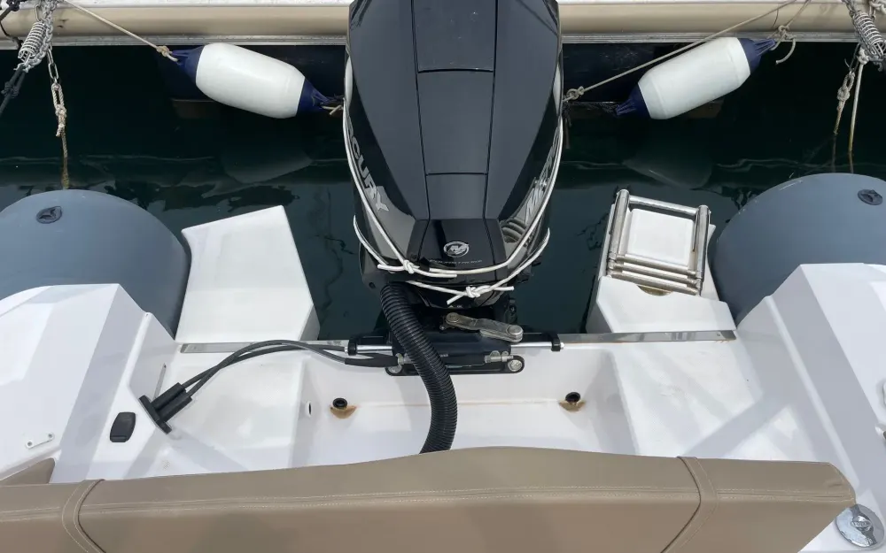 slider 10 Ranieri Cayman 26 Sport Touring