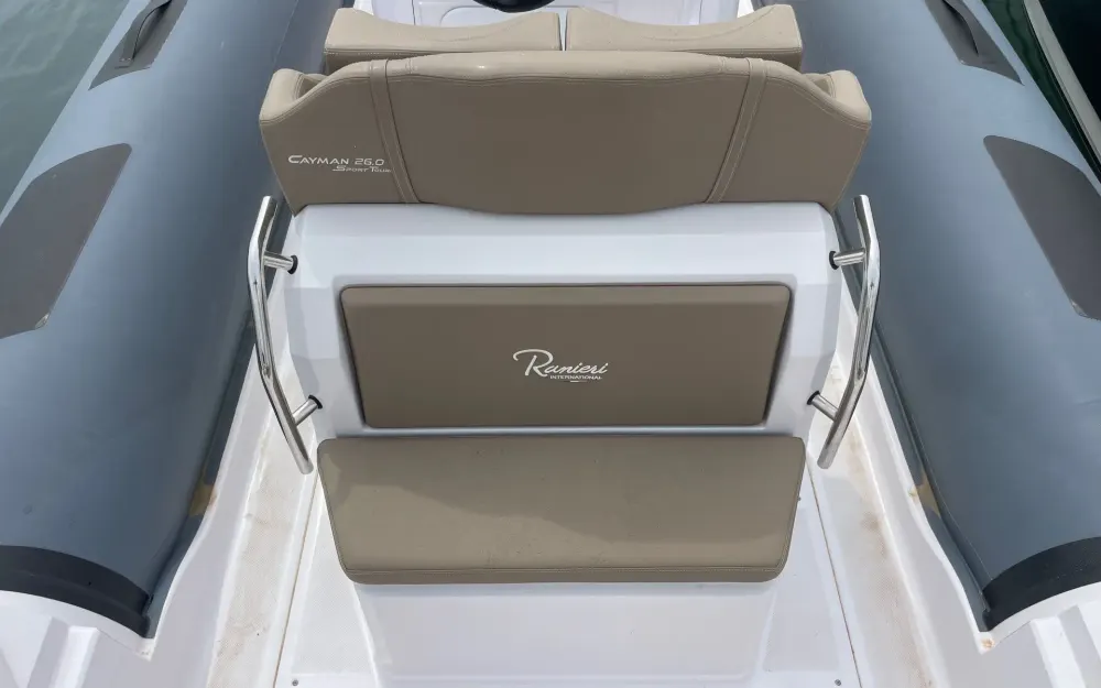 slider 8 Ranieri Cayman 26 Sport Touring