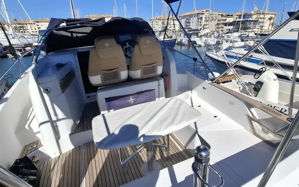 slider 9 Jeanneau Cap Camarat 8.5 WA - null