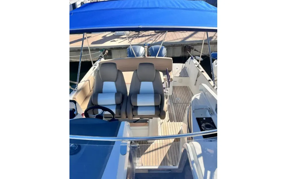 slider 16 Jeanneau Cap Camarat 8.5 WA - null