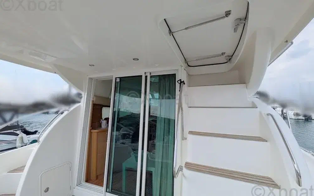 slider 3 Jeanneau Prestige 42