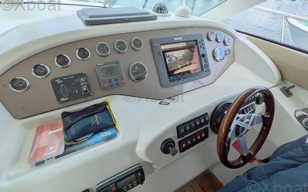 slider 8 Jeanneau Prestige 42