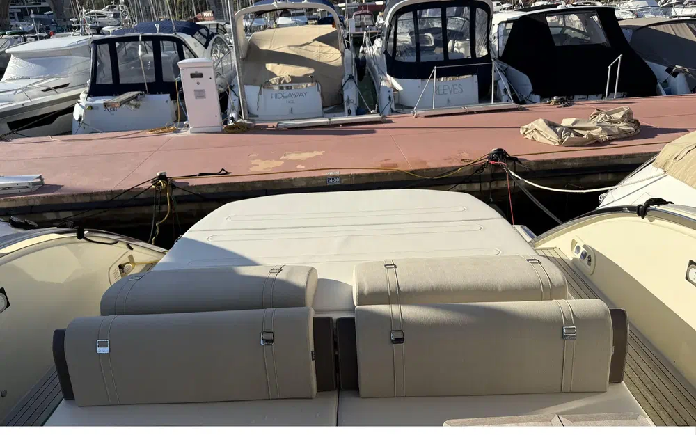 slider 29 Invictus 460 TT