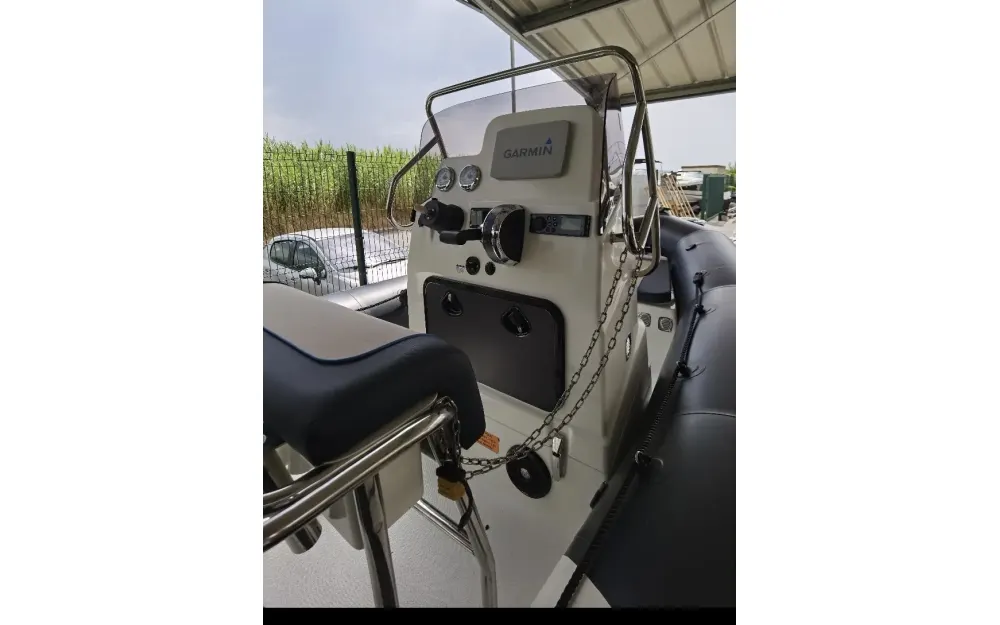 slider 4 Zodiac Medline 500