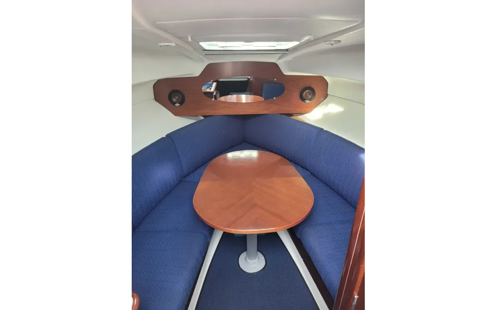slider 5 Beneteau Flyer 701 - null