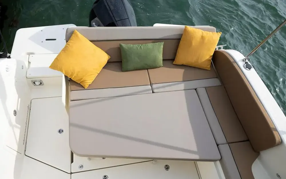 slider 9 Quicksilver Activ 755 Weekend