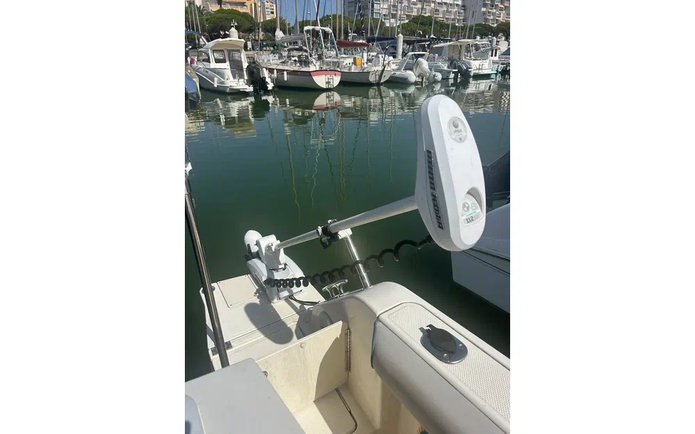 slider 20 Quicksilver Activ 805 Pro Fish