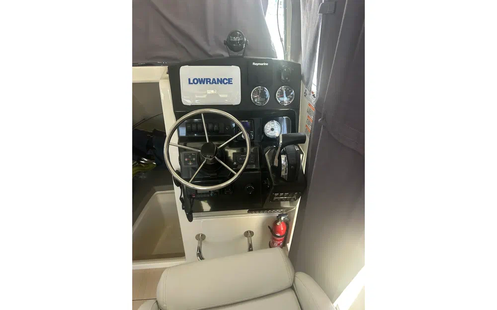 slider 22 Quicksilver Activ 805 Pro Fish