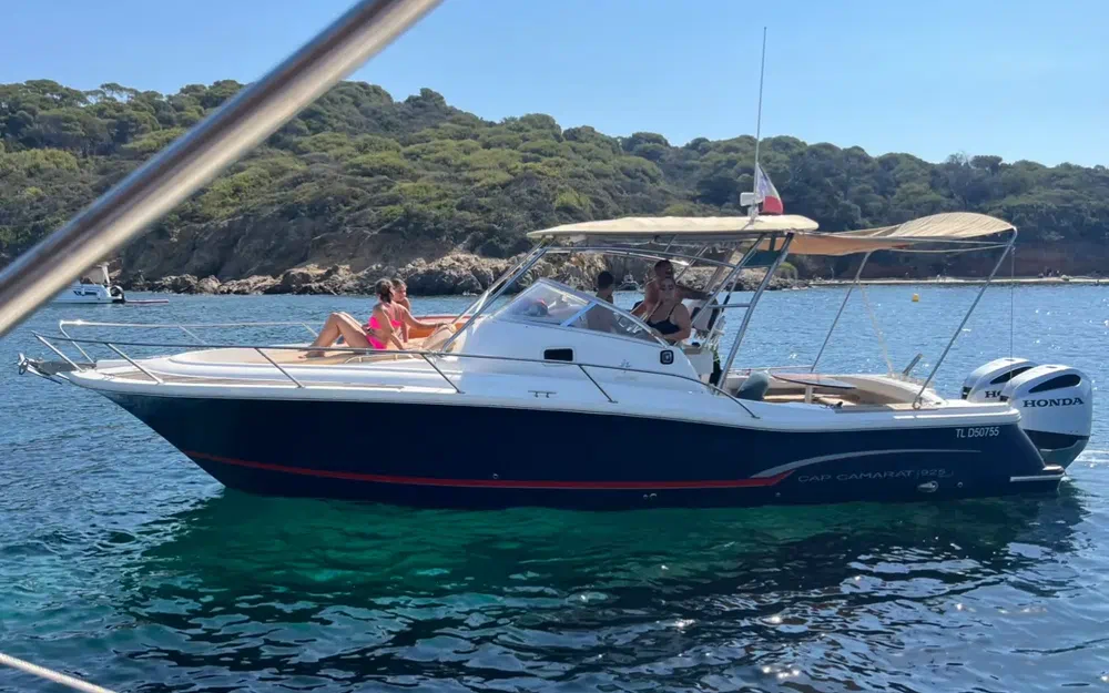 slider 0 Jeanneau Cap Camarat 925