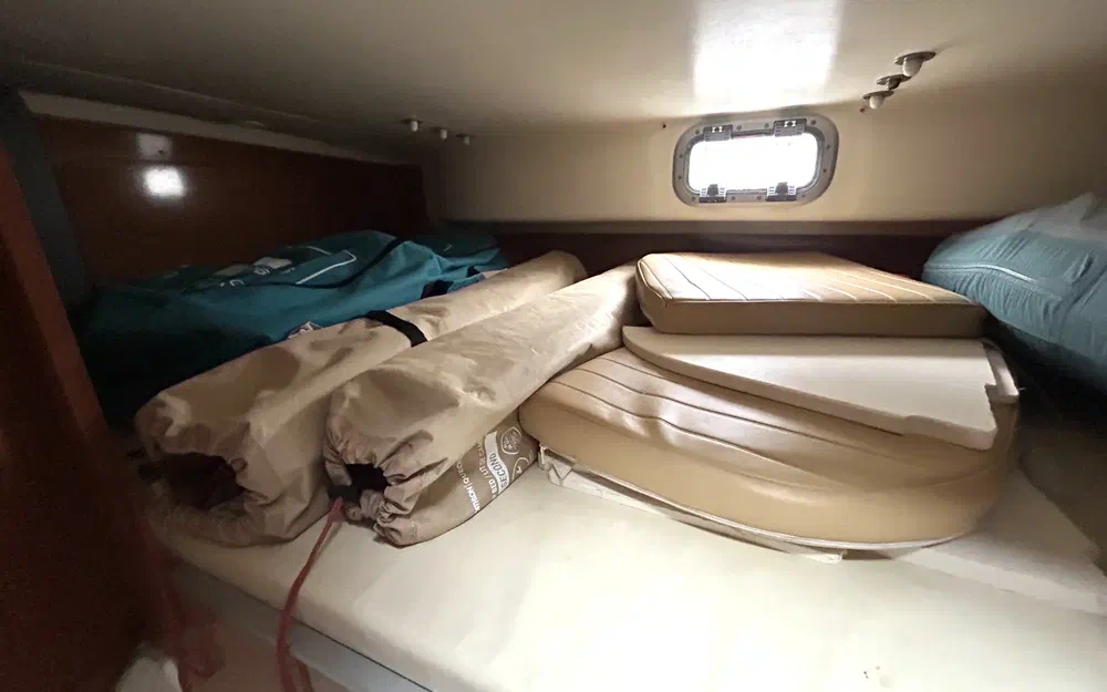 slider 11 Jeanneau Cap Camarat 925