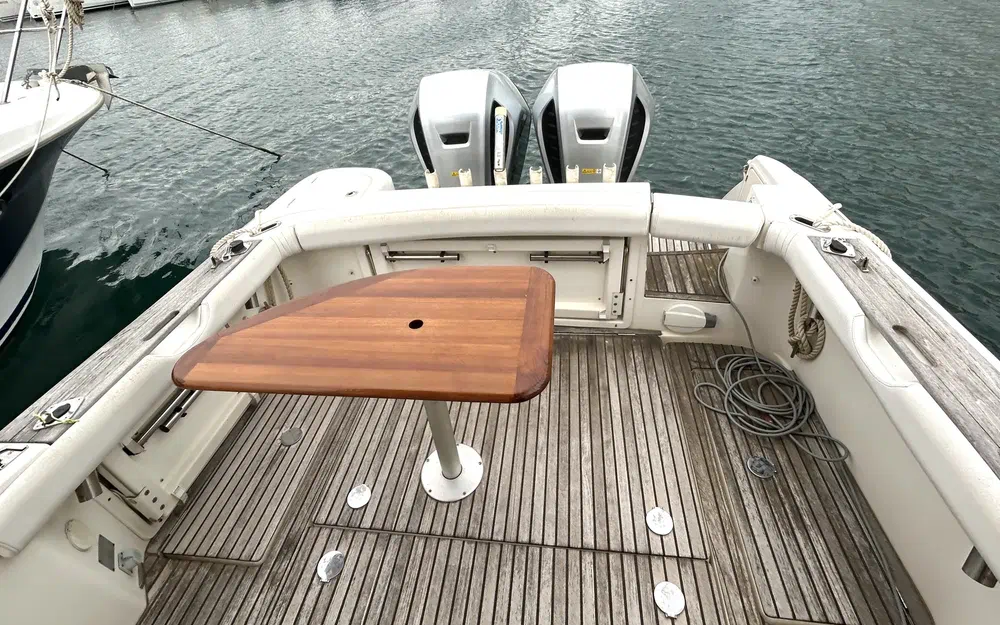 slider 4 Jeanneau Cap Camarat 925