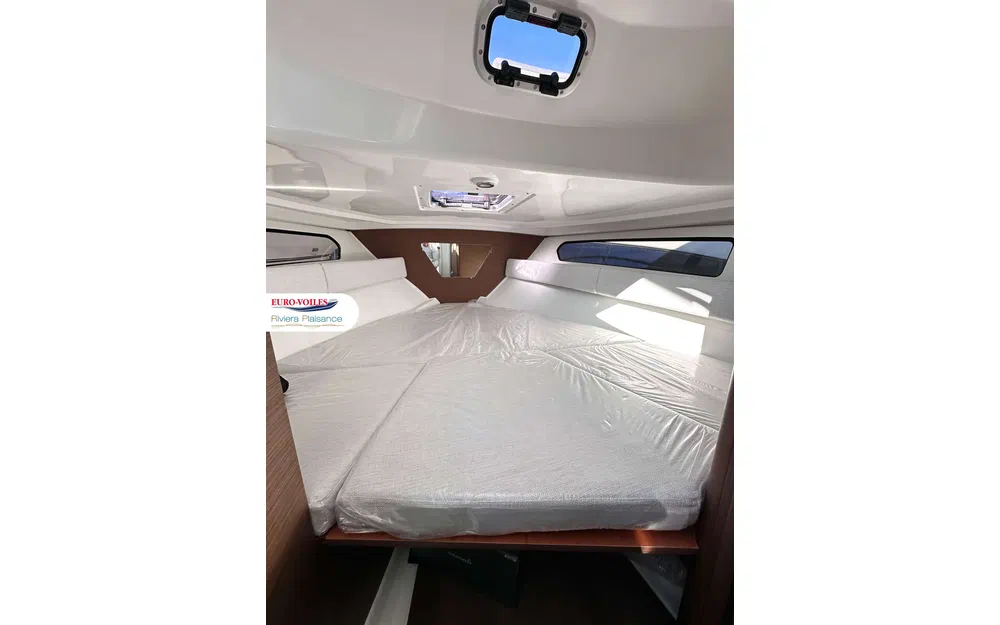 slider 11 Jeanneau Cap Camarat 7.5 WA