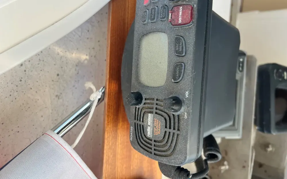 slider 9 Arvor 215 - null