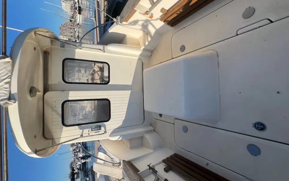 slider 4 Arvor 215