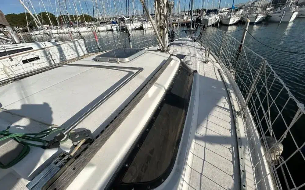 slider 10 Jeanneau Espace