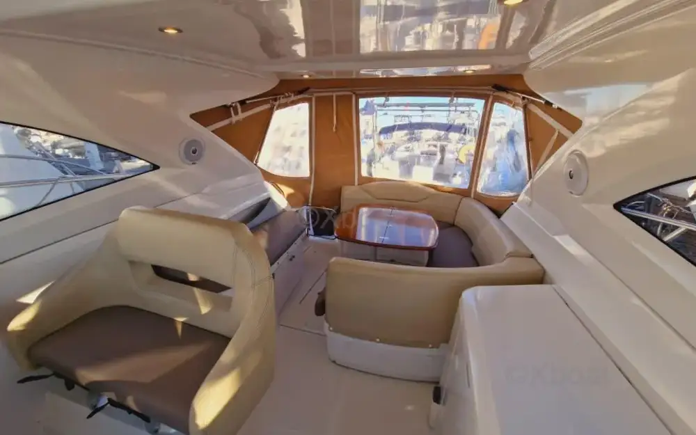 slider 3 Beneteau Monte Carlo 32 HT