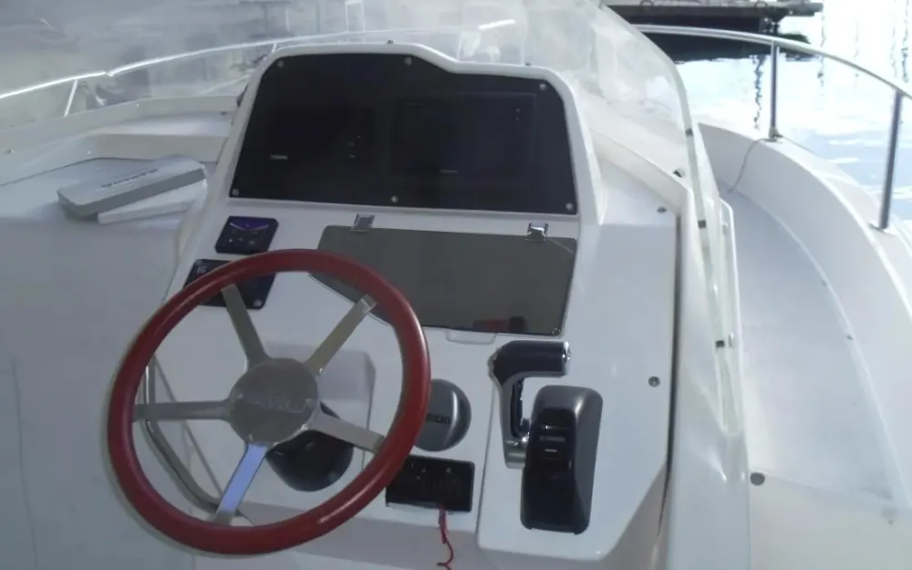 slider 1 White Shark  228