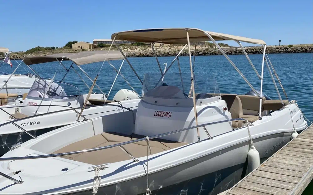 slider 2 Jeanneau Cap Camarat 6.5 CC