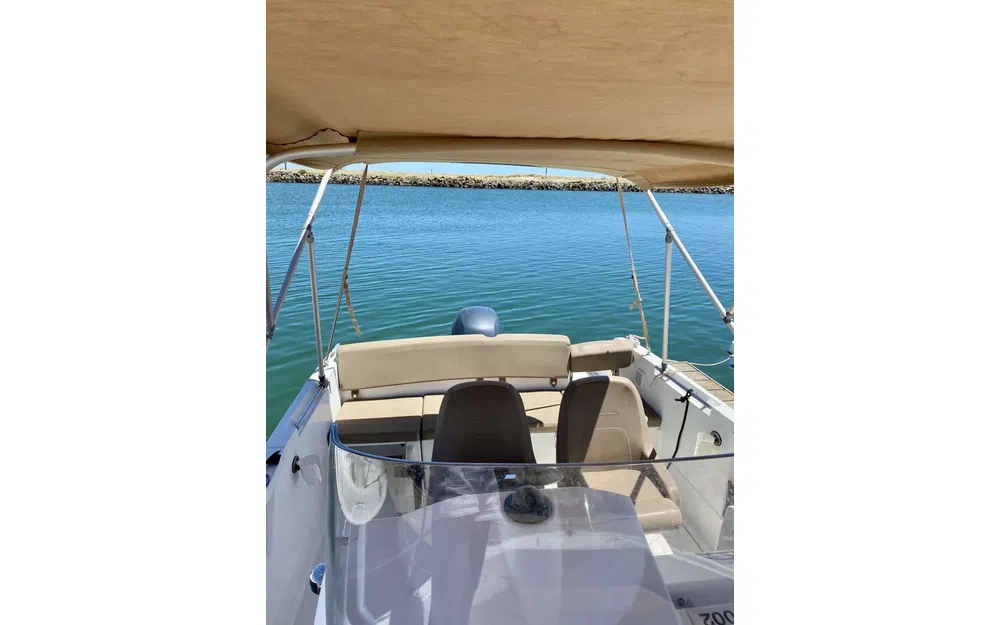 slider 3 Jeanneau Cap Camarat 6.5 CC