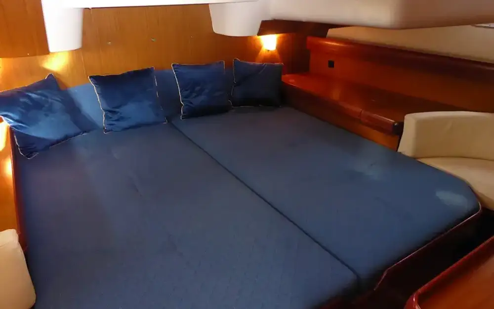 slider 14 Jeanneau Sun Odyssey 42 DS