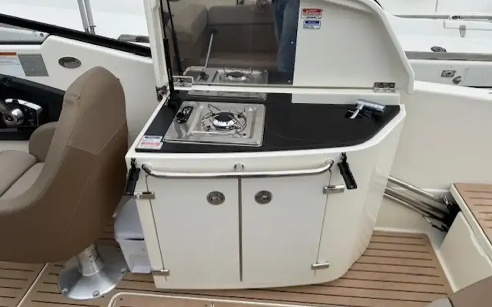 slider 10 Quicksilver Activ 755 Cruiser