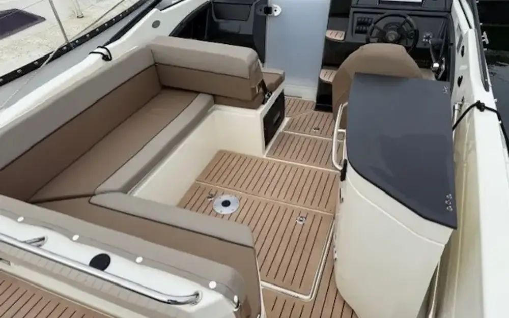 slider 7 Quicksilver Activ 755 Cruiser