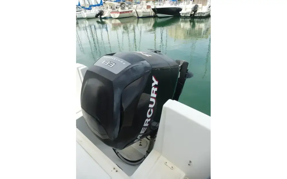 slider 6 Beneteau Antares 680 HB