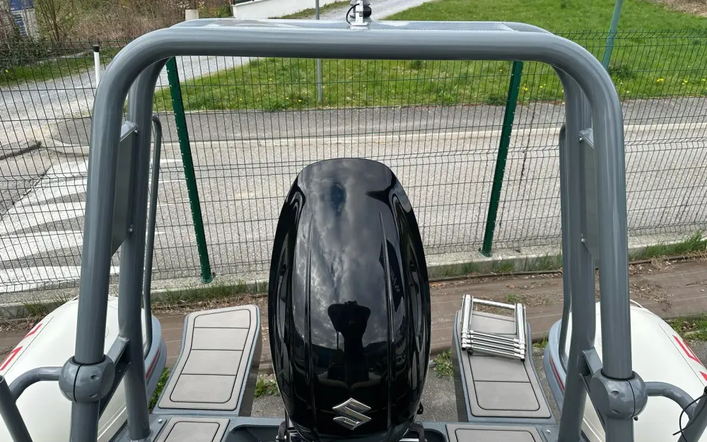 slider 12 Highfield SP 700